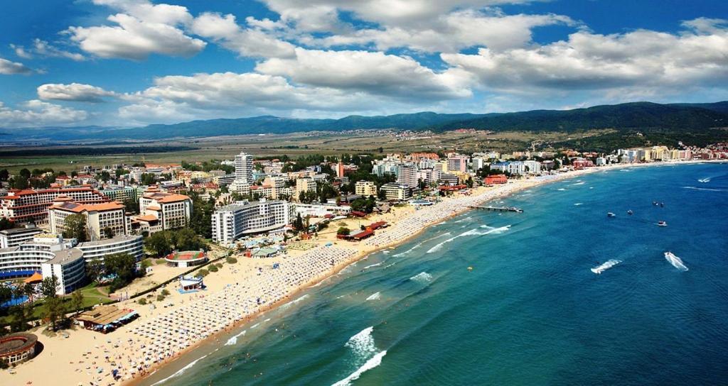 Royal Sun Holiday Apartments Slantchev Briag Extérieur photo