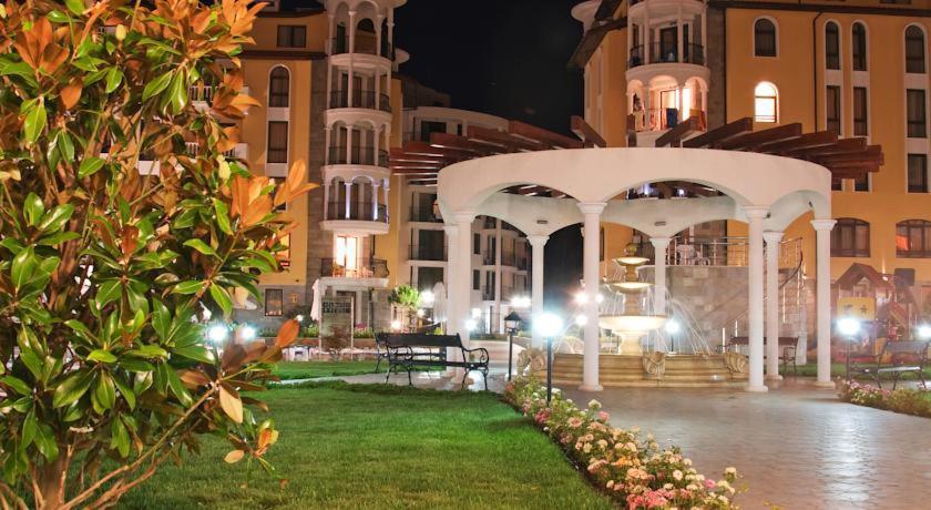 Royal Sun Holiday Apartments Slantchev Briag Extérieur photo