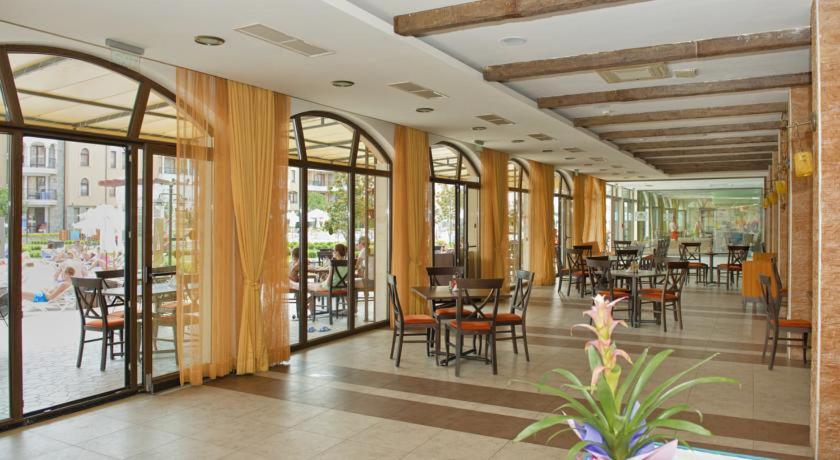 Royal Sun Holiday Apartments Slantchev Briag Extérieur photo