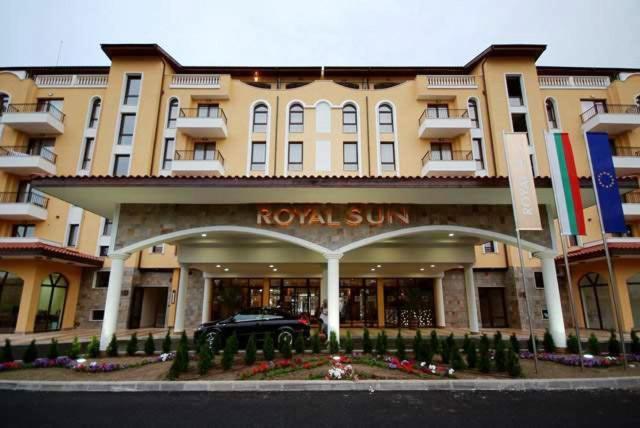 Royal Sun Holiday Apartments Slantchev Briag Extérieur photo