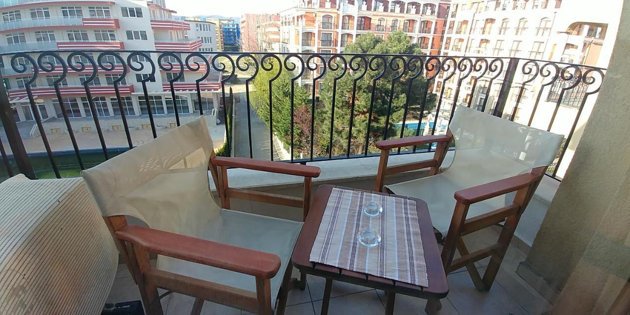 Royal Sun Holiday Apartments Slantchev Briag Extérieur photo