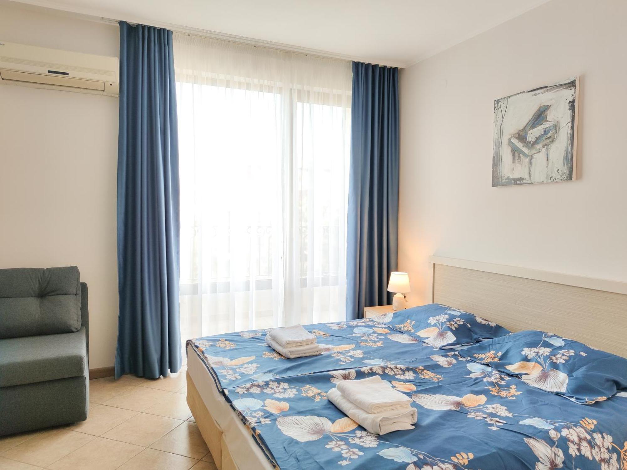Royal Sun Holiday Apartments Slantchev Briag Extérieur photo