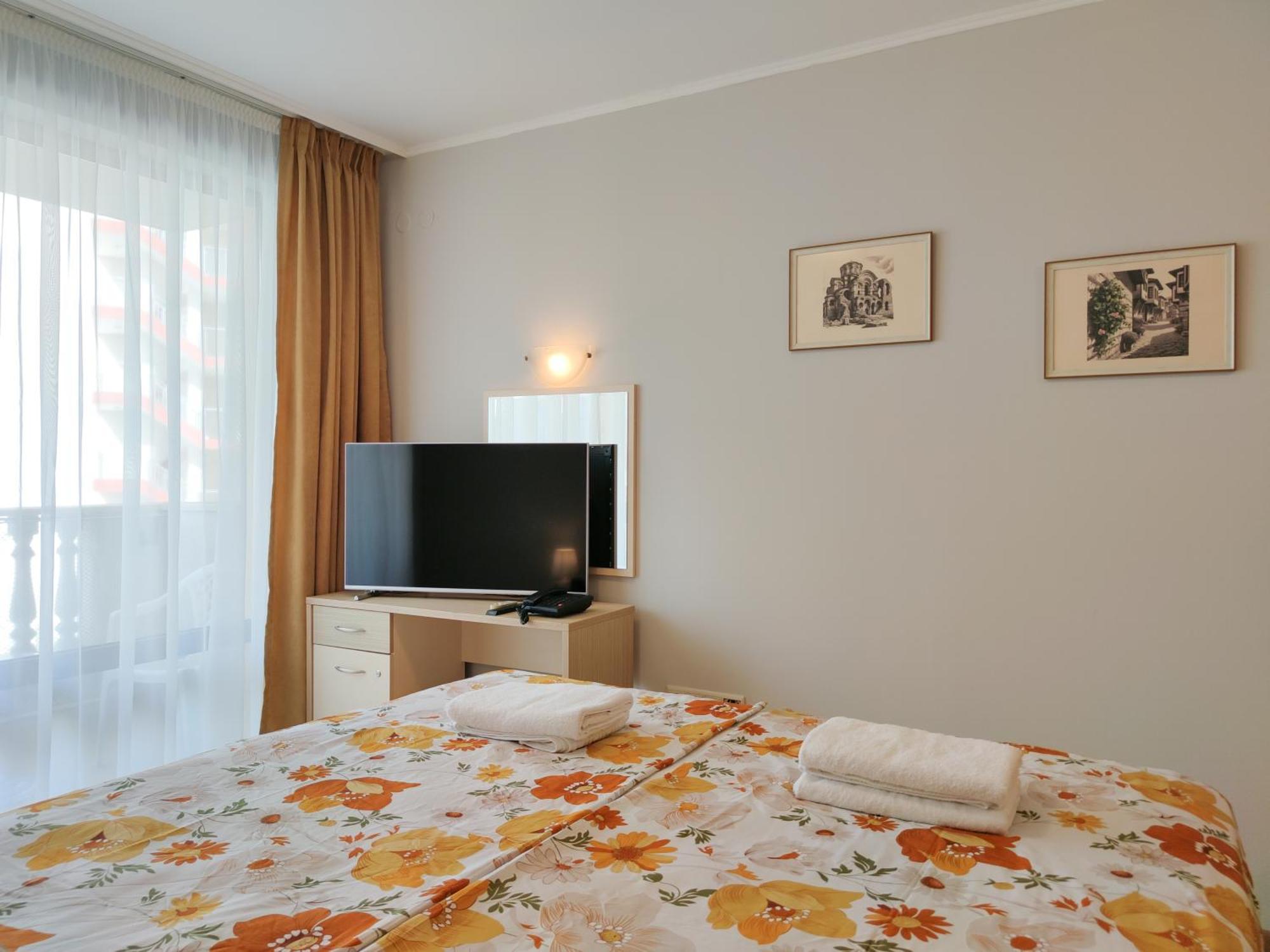Royal Sun Holiday Apartments Slantchev Briag Extérieur photo